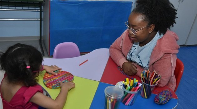 Educação de Santo André investe em novas ferramentas Pedagógicas para alunos com deficiência