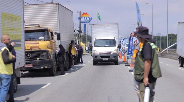 Dia do Caminhoneiro: Santo André realiza Ação Educativa na Avenida dos Estados