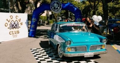 12º Encontro Anual Old Car Club no Grand Plaza neste domingo
